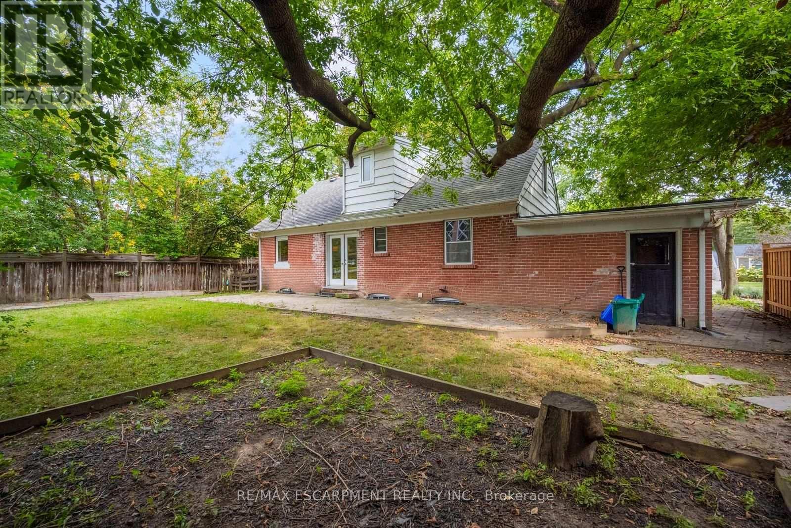 7 Washington Avenue, Oakville, Ontario  L6K 1W5 - Photo 35 - W13781814
