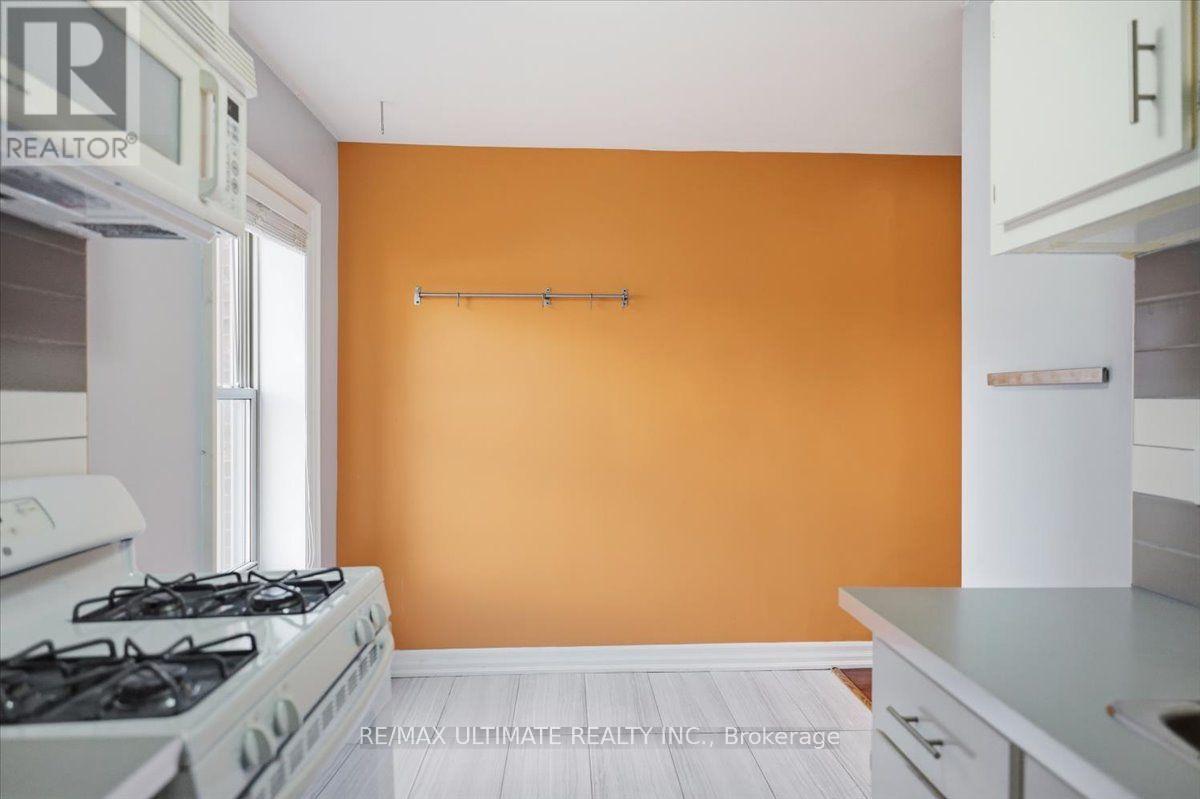 299 Delaware Avenue, Toronto, Ontario  M6H 2T7 - Photo 20 - W13781858