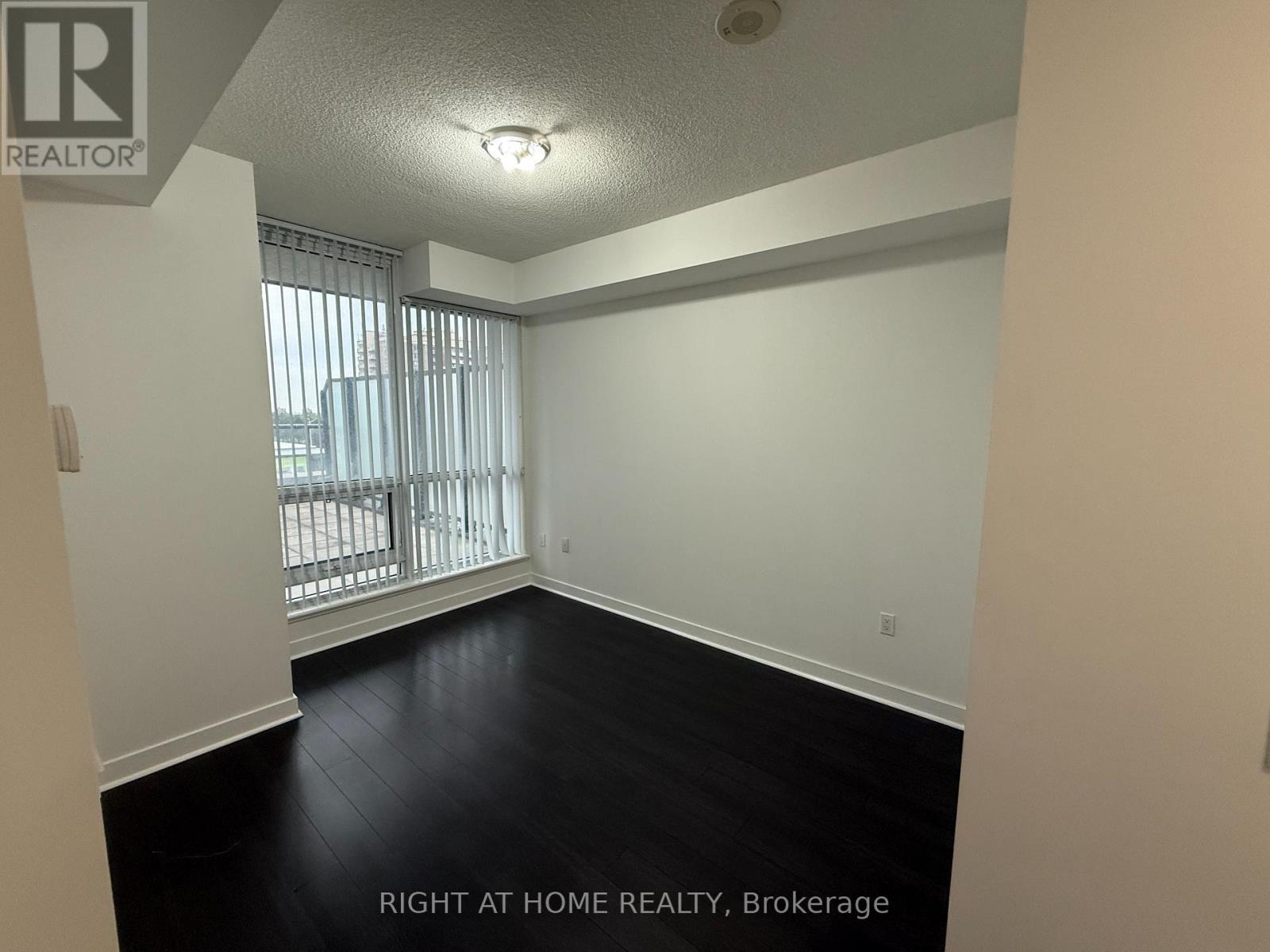 3975 Grand Park Drive, Mississauga, Ontario  L5B 0K4 - Photo 20 - W13781860