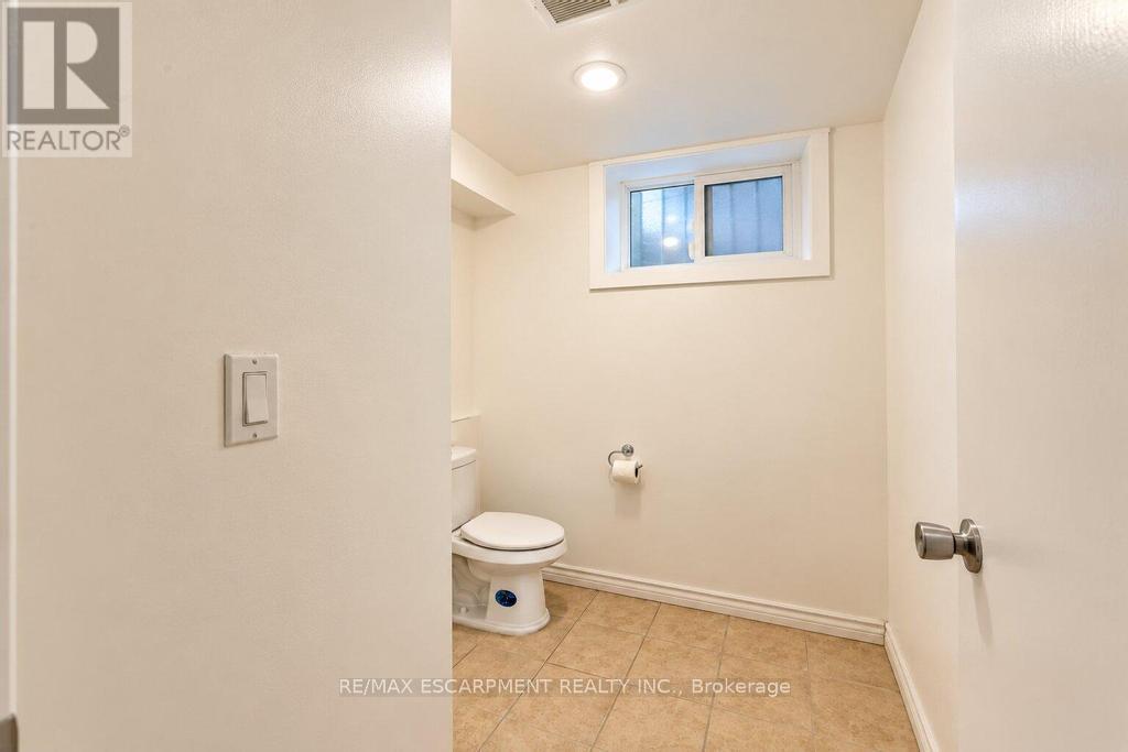 31 Fairleigh Crescent, Hamilton, Ontario  L8M 2L1 - Photo 27 - X13781772