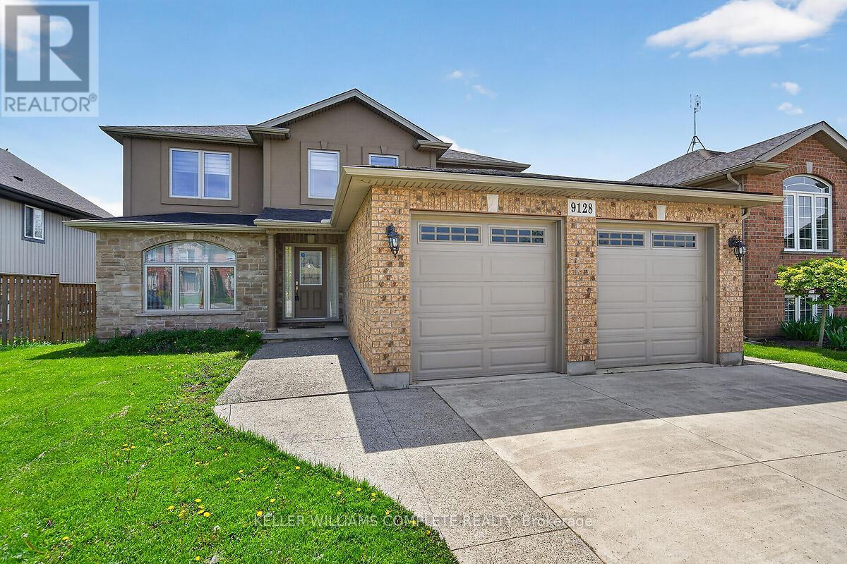 9128 Hendershot Boulevard, Niagara Falls, Ontario  L2H 0E3 - Photo 2 - X13781828