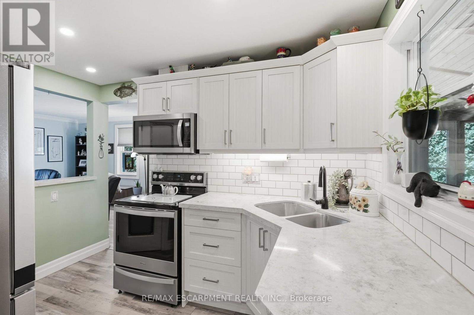 108 Sutherland Street E, Haldimand, Ontario  N3W 1C6 - Photo 16 - X13781904