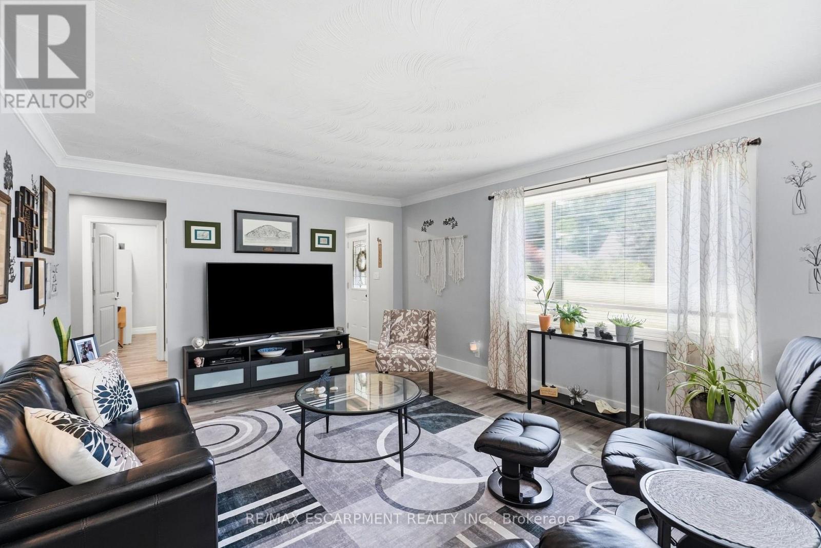 108 Sutherland Street E, Haldimand, Ontario  N3W 1C6 - Photo 6 - X13781904