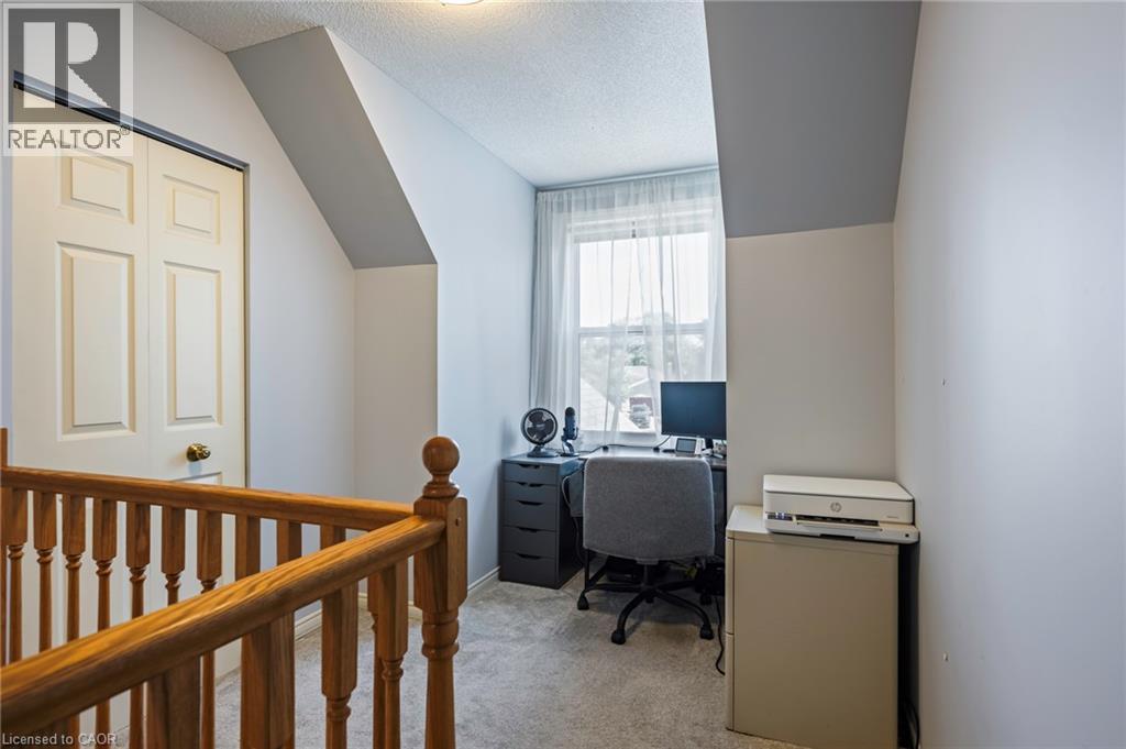 364 Stoneheight Place, Waterloo, Ontario  N2V 2A8 - Photo 28 - 40862504