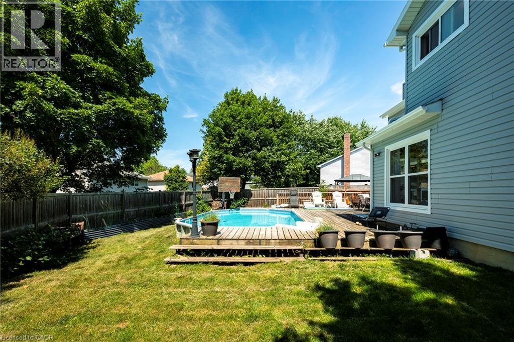 364 Stoneheight Place, Waterloo, Ontario  N2V 2A8 - Photo 5 - 40862504