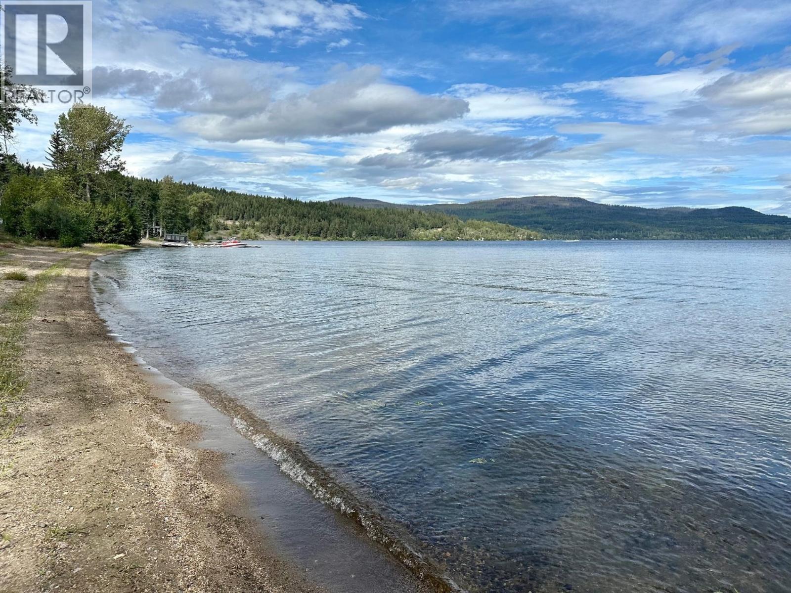 8241 Peterson Road, Fraser Lake, British Columbia  V0J 1S0 - Photo 15 - R3115384