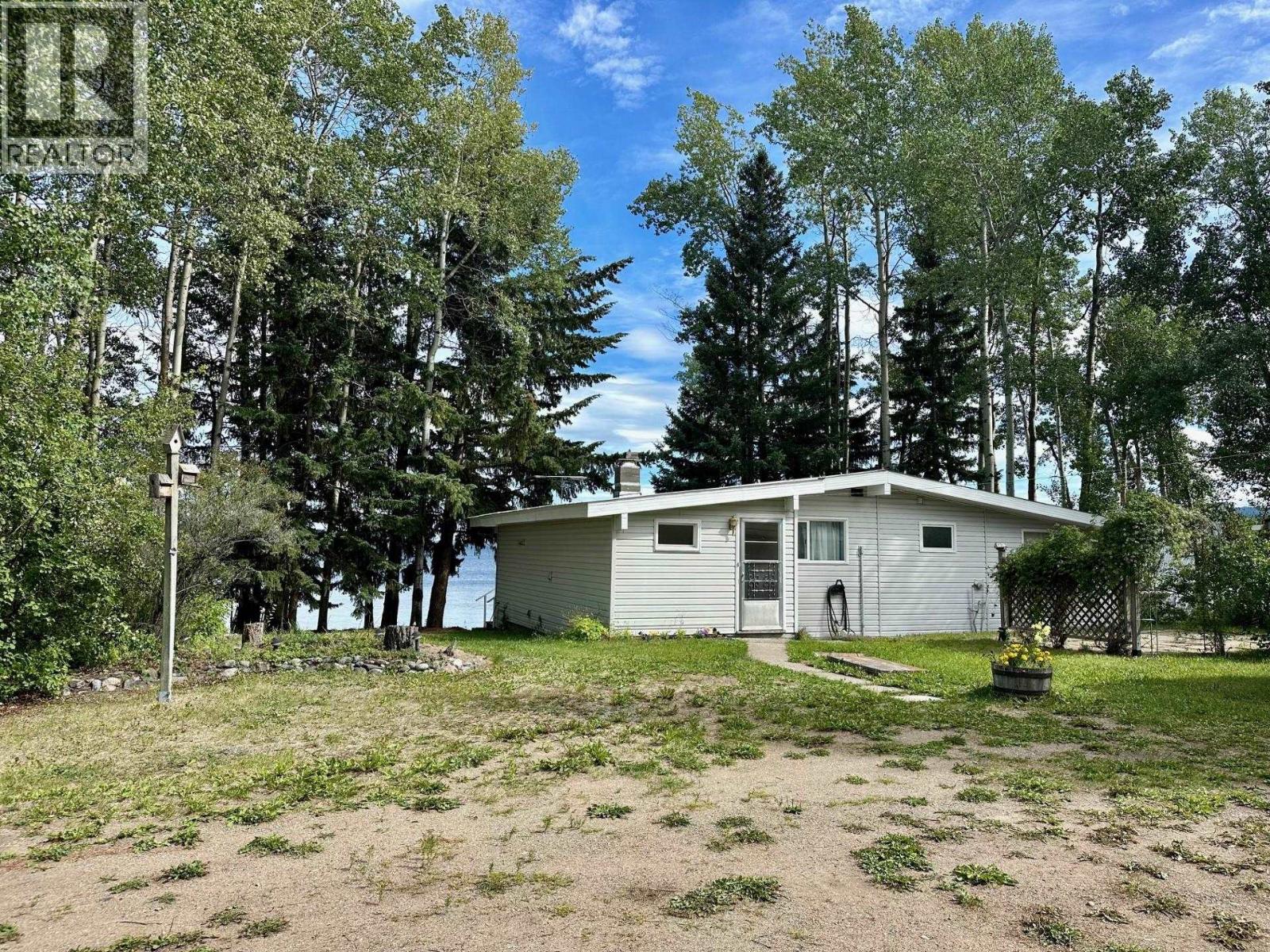 8241 Peterson Road, Fraser Lake, British Columbia  V0J 1S0 - Photo 18 - R3115384