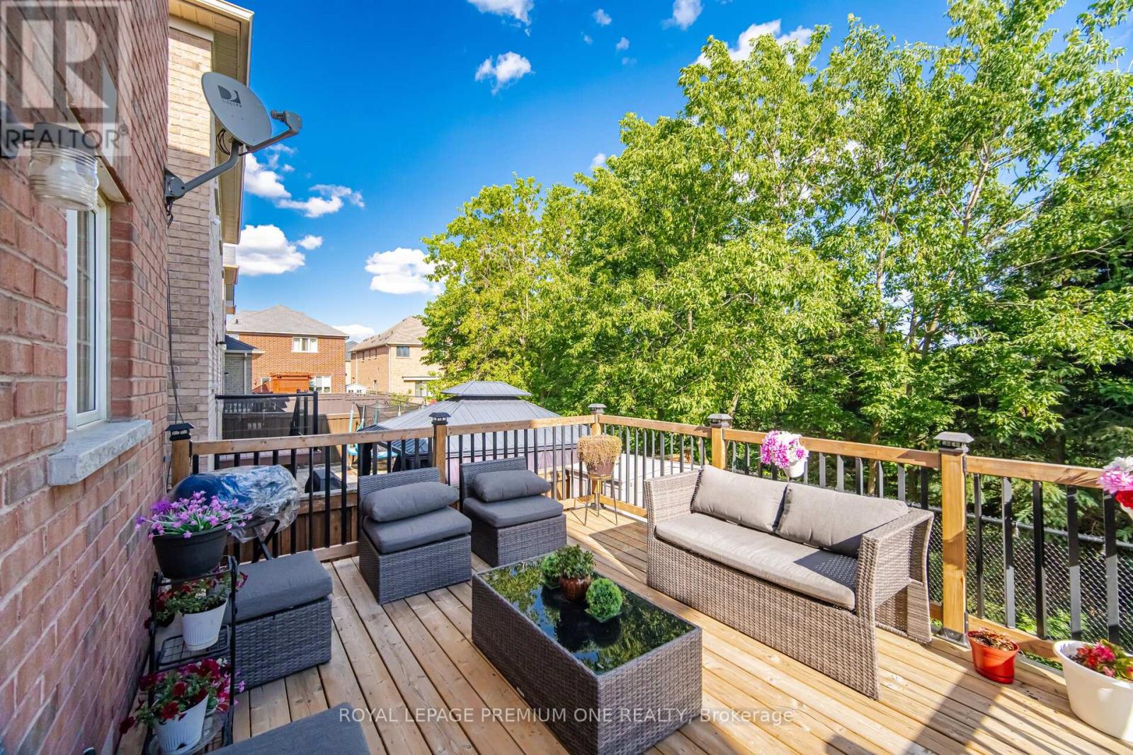 62 Lost Pond Crescent, Whitchurch-Stouffville, Ontario  L4A 0R4 - Photo 38 - N13781344