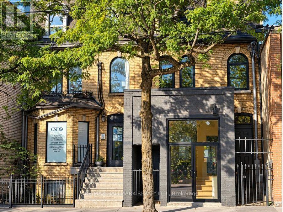 Main & 1/2 Bsmt - 440 Parliament Street, Toronto, Ontario  M5A 3A2 - Photo 2 - C13780484