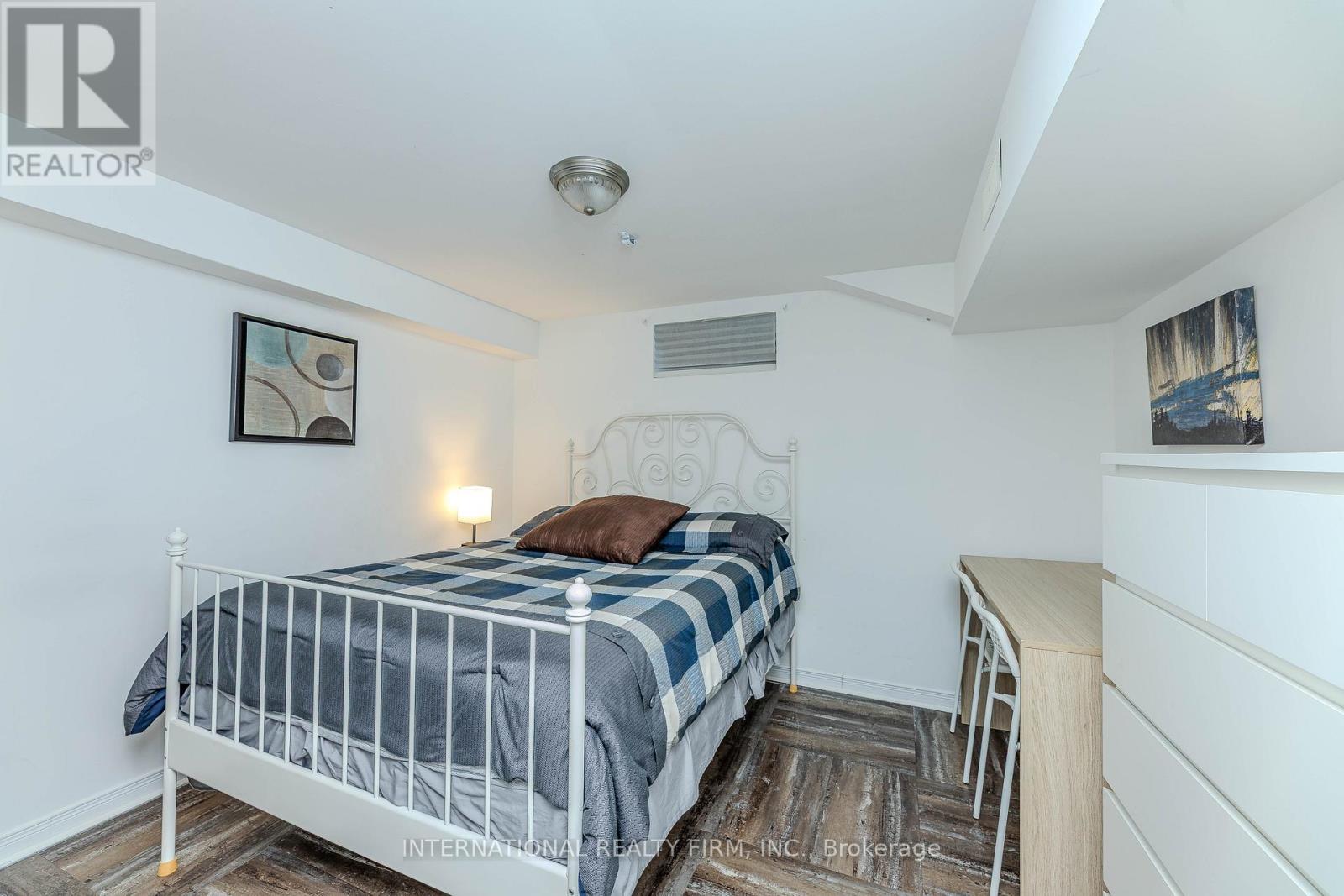 1291 Consort Crescent, Burlington, Ontario  L7M 1J8 - Photo 42 - W13781908