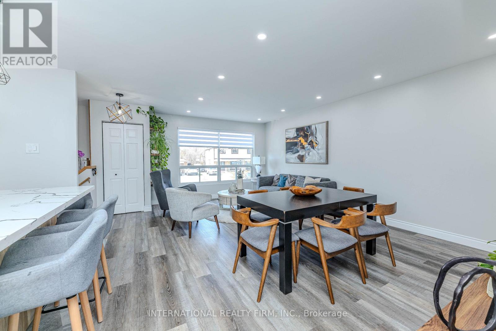 1291 Consort Crescent, Burlington, Ontario  L7M 1J8 - Photo 9 - W13781908
