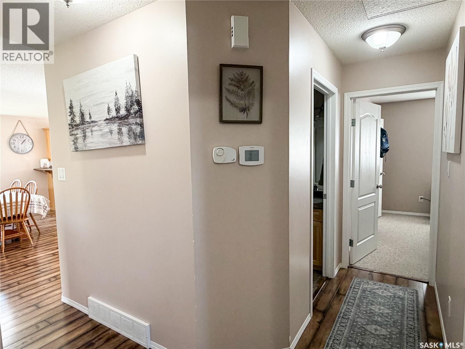 604 7th Avenue W, Meadow Lake, Saskatchewan  S9X 1B1 - Photo 10 - SK048321