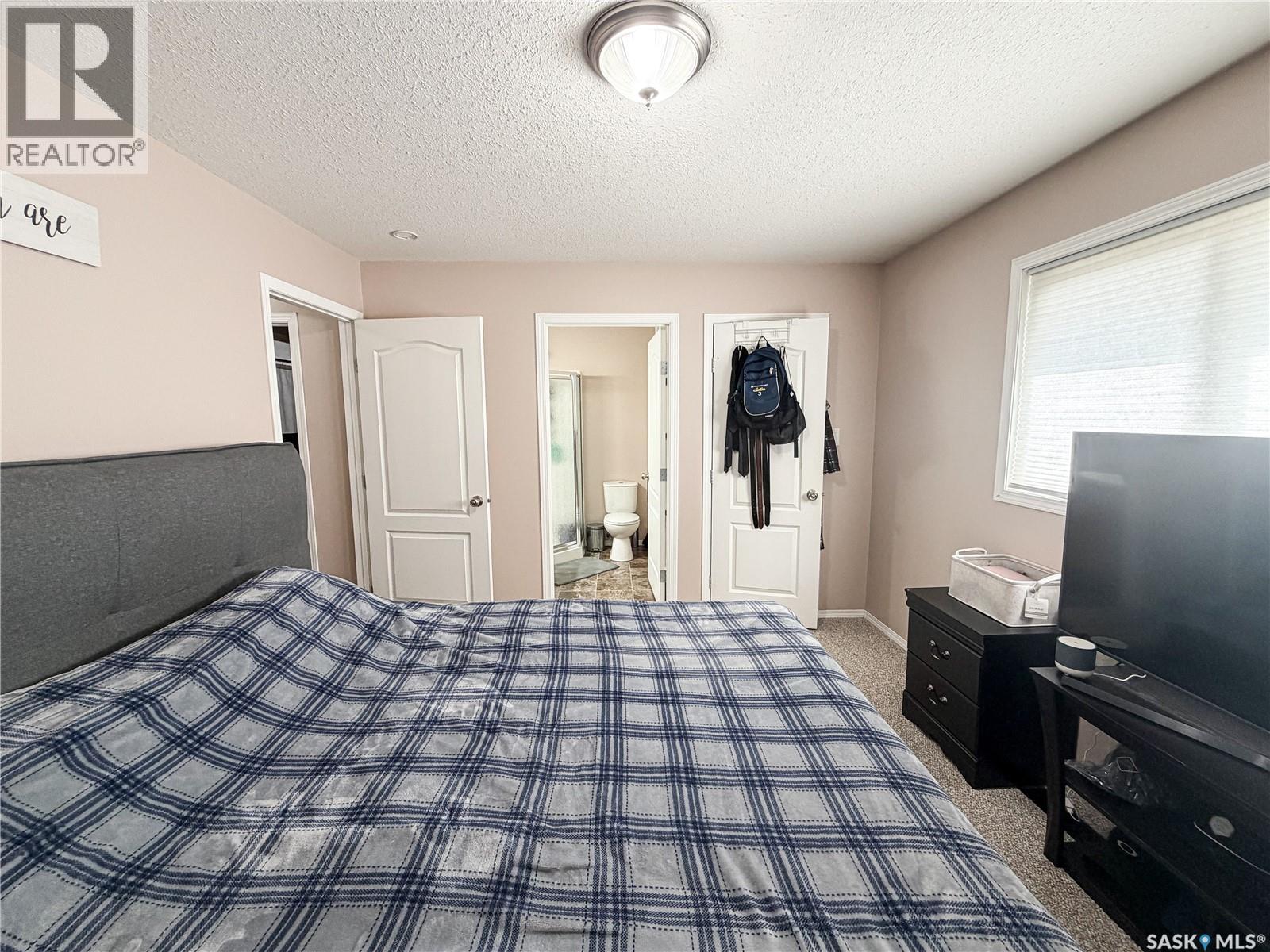 604 7th Avenue W, Meadow Lake, Saskatchewan  S9X 1B1 - Photo 12 - SK048321