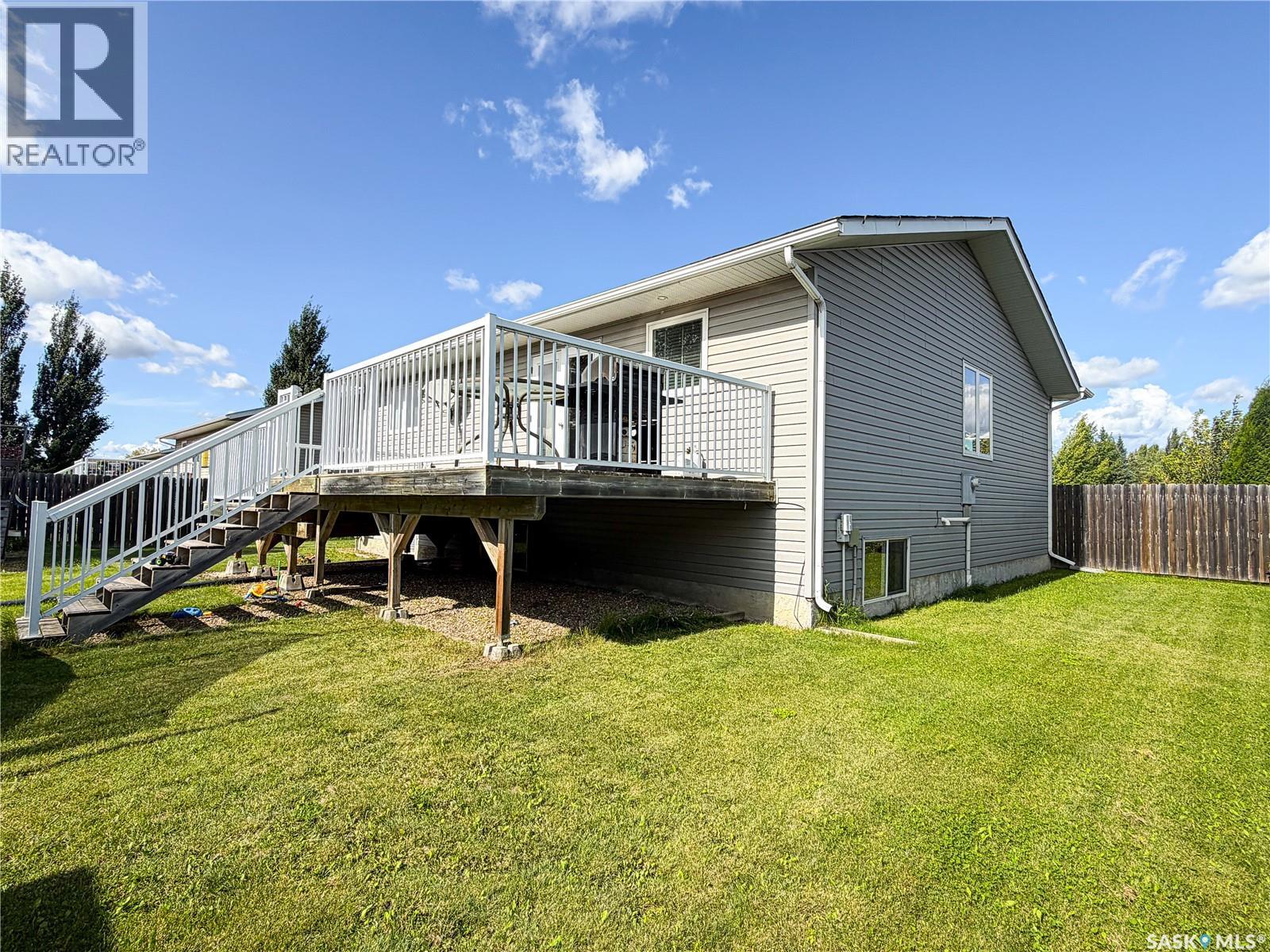 604 7th Avenue W, Meadow Lake, Saskatchewan  S9X 1B1 - Photo 21 - SK048321
