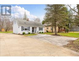 549 VICTORIA STREET, Strathroy-Caradoc, Ontario