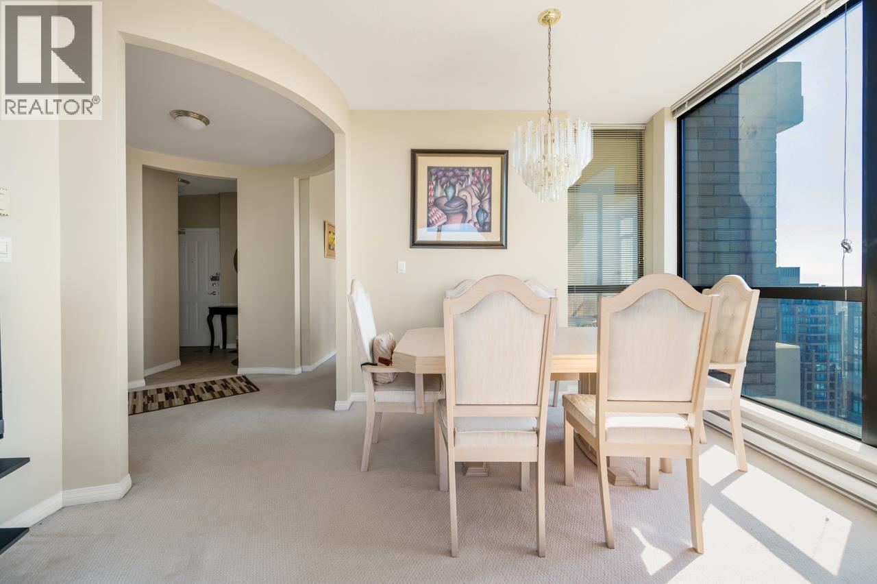 Listing Picture 7 of 36 : 2305 6837 STATION HILL DRIVE, Burnaby / 本拿比 - 魯藝地產 Yvonne Lu Group - MLS Medallion Club Member