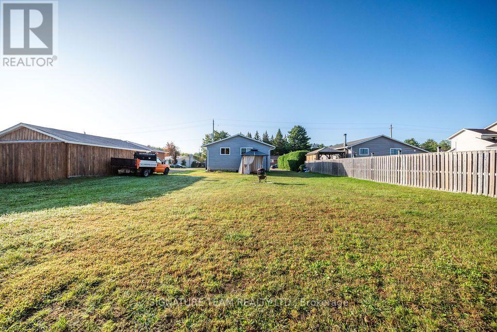 32 Herman Street, Petawawa, Ontario  K8H 1W2 - Photo 42 - X13781956