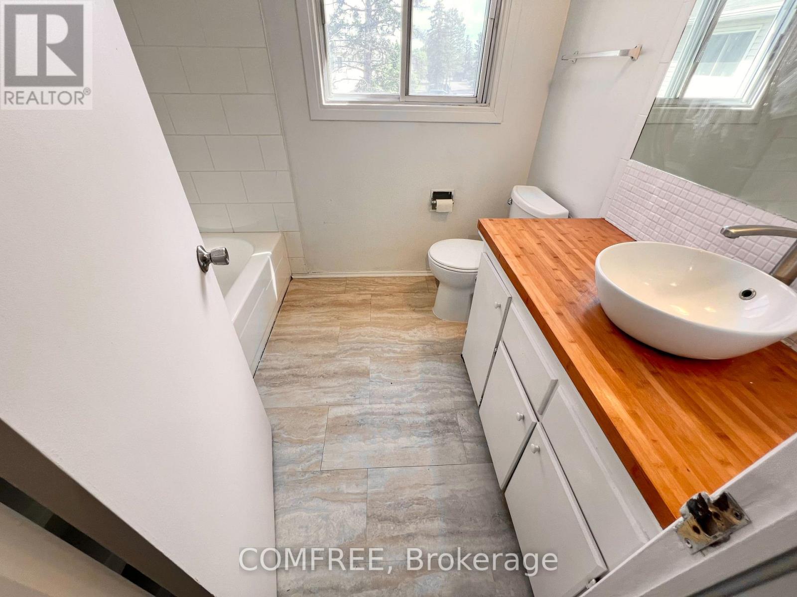 G - 1460 Heatherington Road, Ottawa, Ontario K1V 6S1 - Photo 2 - X13781960