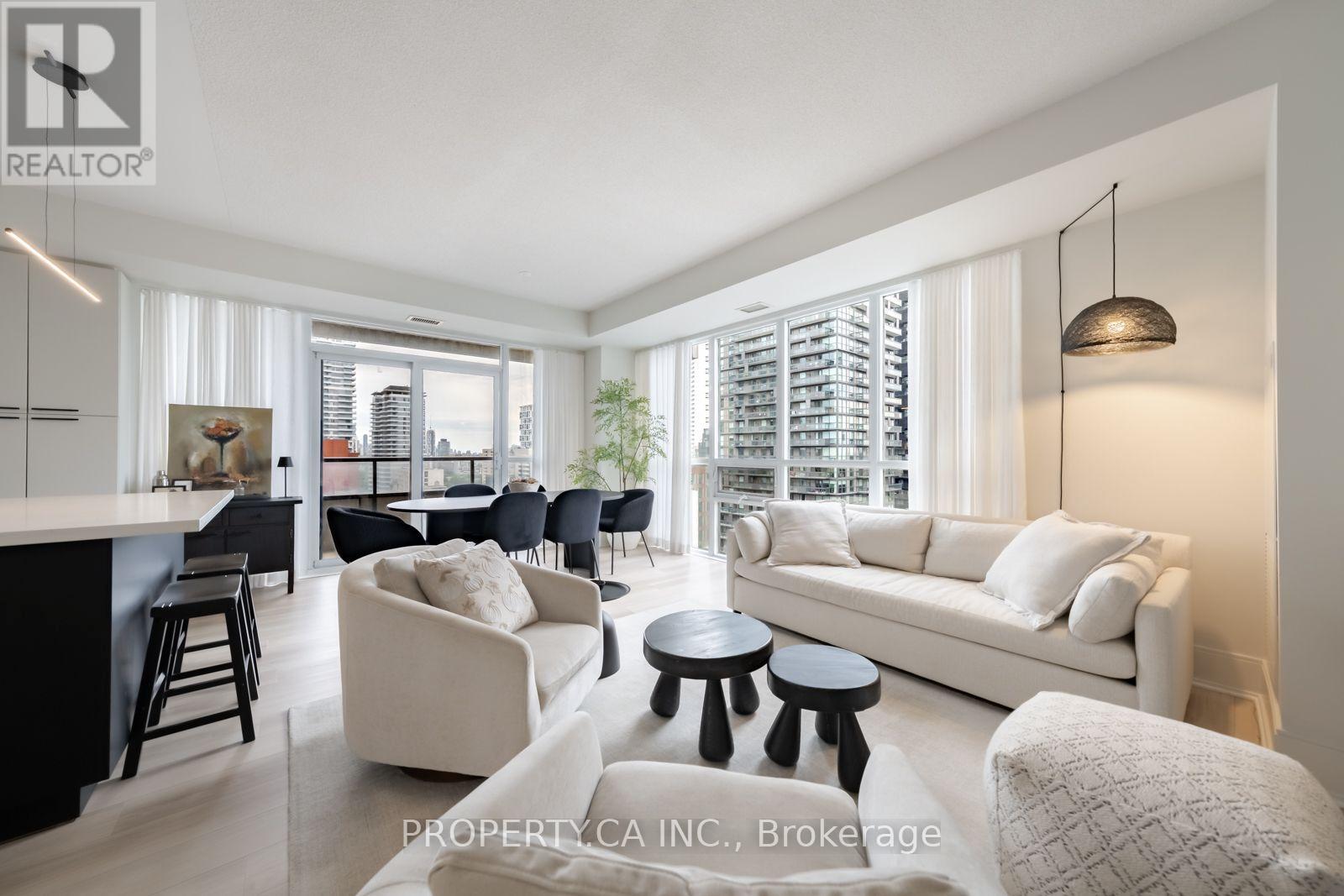 1415 - 70 Roehampton Avenue, Toronto, Ontario  M4P 1R2 - Photo 1 - C13781928