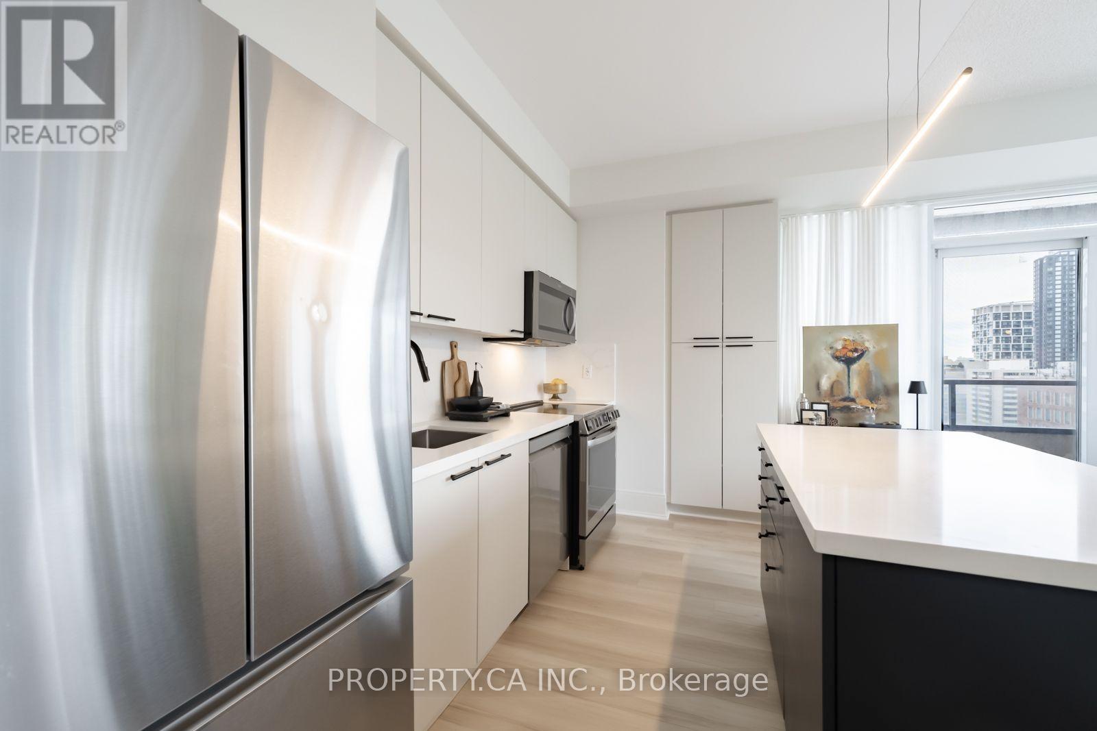 1415 - 70 Roehampton Avenue, Toronto, Ontario  M4P 1R2 - Photo 12 - C13781928