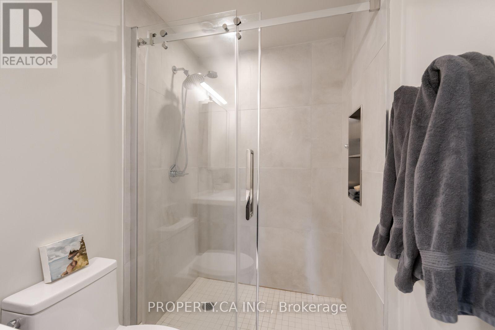 1415 - 70 Roehampton Avenue, Toronto, Ontario  M4P 1R2 - Photo 24 - C13781928