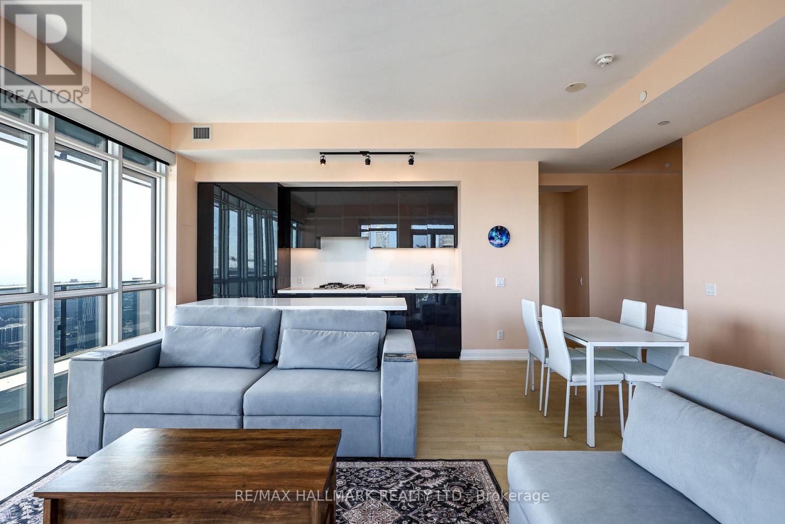6005 - 7 Grenville Street, Toronto, Ontario  M4Y 0E9 - Photo 11 - C13782024