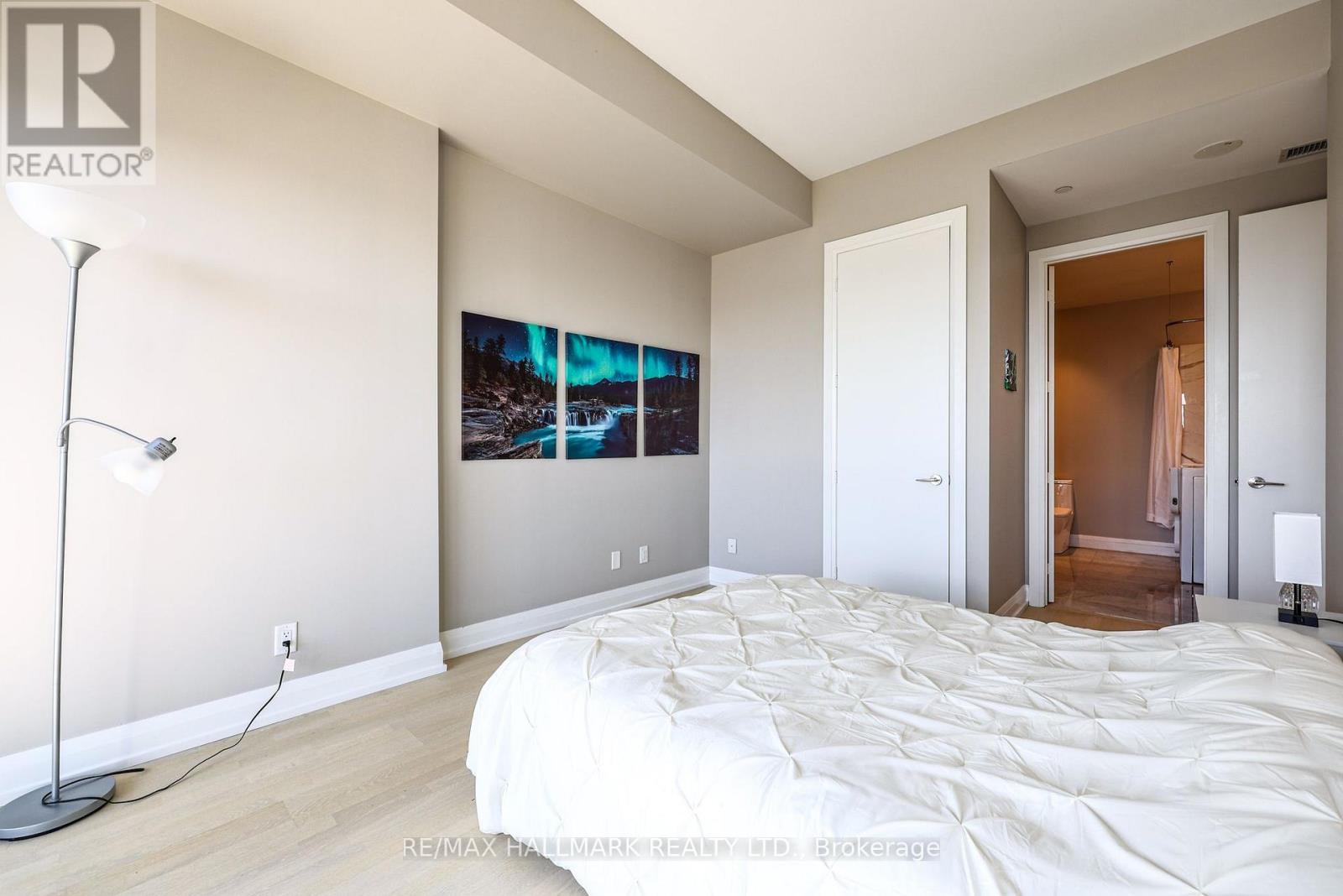 6005 - 7 Grenville Street, Toronto, Ontario  M4Y 0E9 - Photo 29 - C13782024
