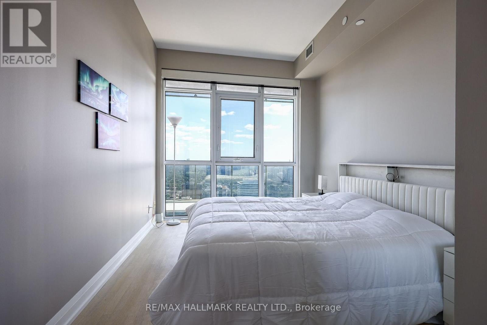 6005 - 7 Grenville Street, Toronto, Ontario  M4Y 0E9 - Photo 37 - C13782024