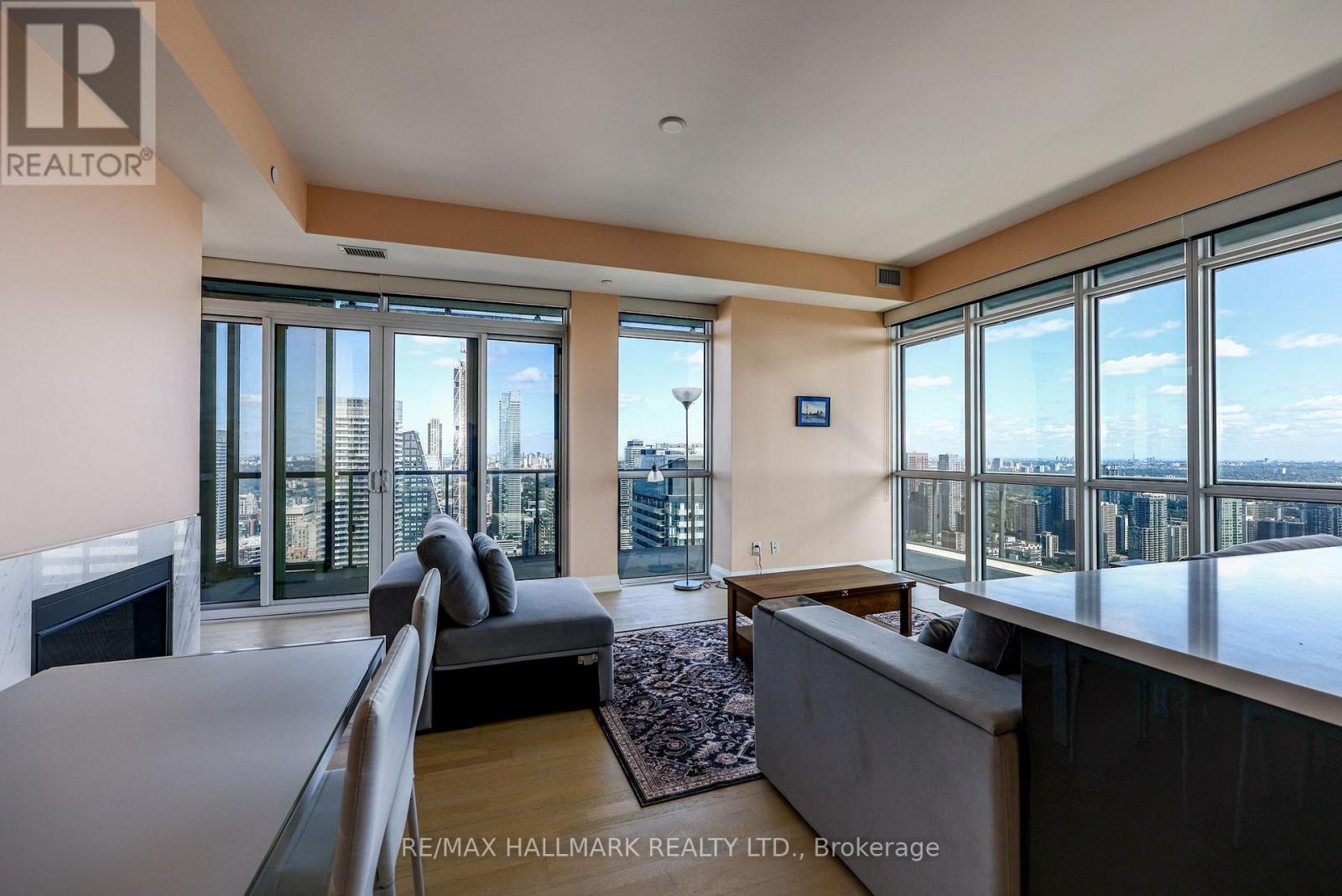 6005 - 7 Grenville Street, Toronto, Ontario  M4Y 0E9 - Photo 8 - C13782024