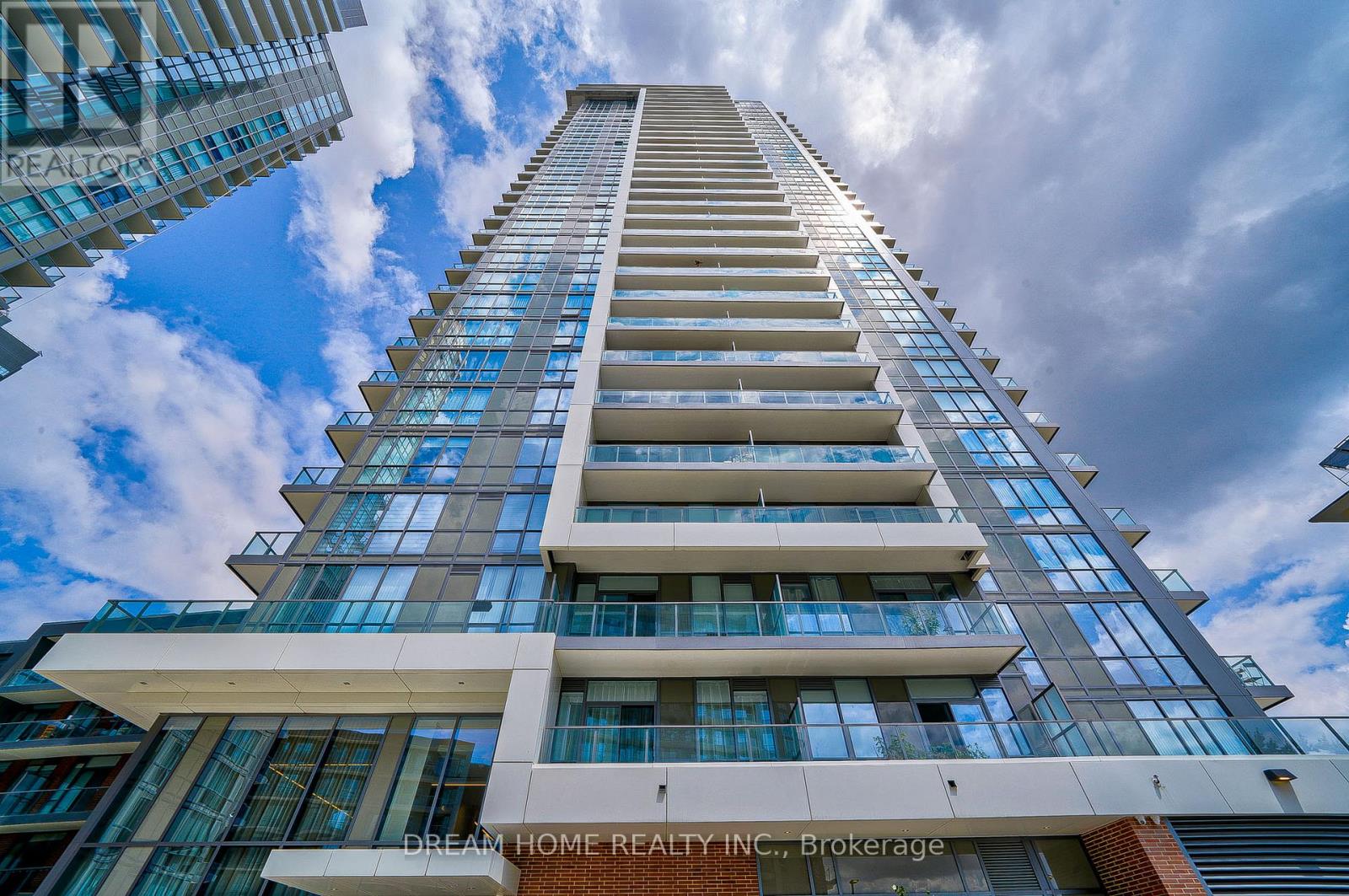 2208 - 32 Forest Manor Road, Toronto, Ontario  M2J 0H2 - Photo 2 - C13782070