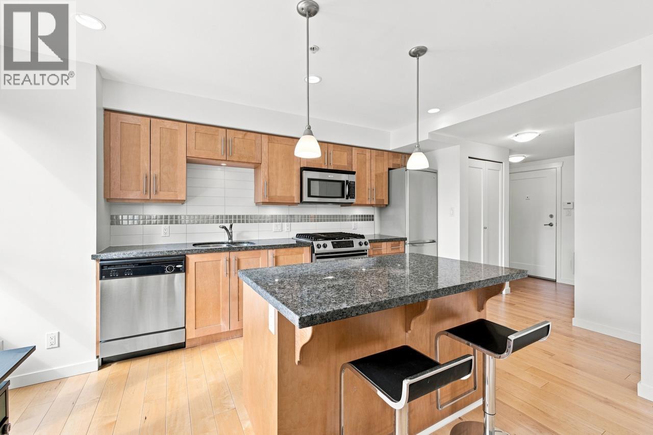 302 2626 Alberta Street, Vancouver, British Columbia  V5Y 3L4 - Photo 3 - R3165016