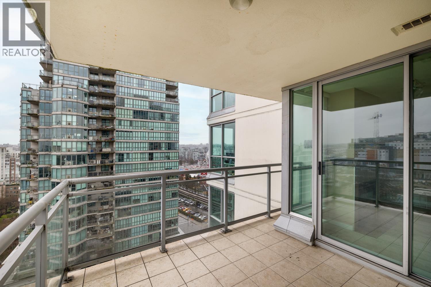 1703 120 Milross Avenue, Vancouver, British Columbia  V6A 4K7 - Photo 12 - R3165026