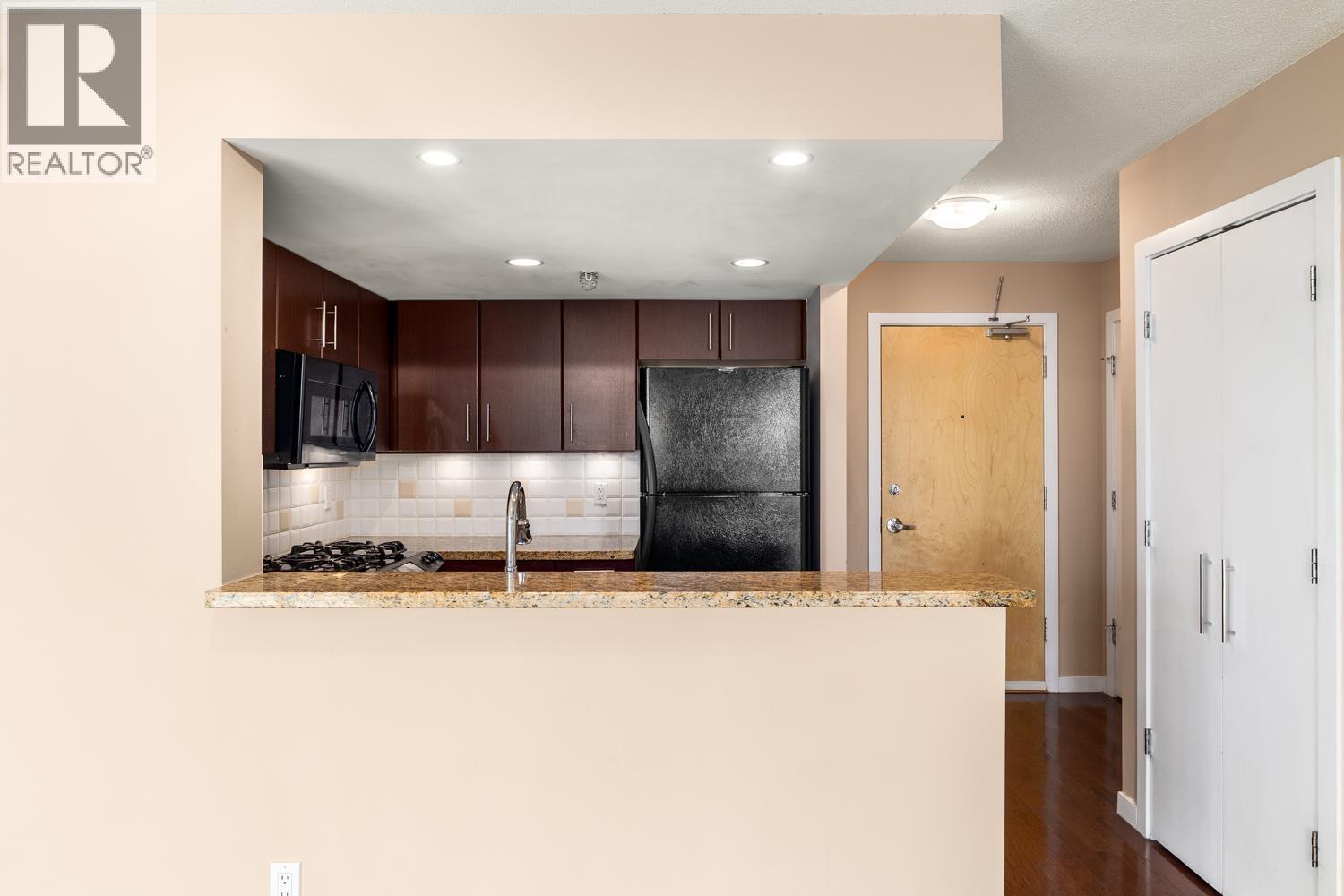 1703 120 Milross Avenue, Vancouver, British Columbia  V6A 4K7 - Photo 5 - R3165026