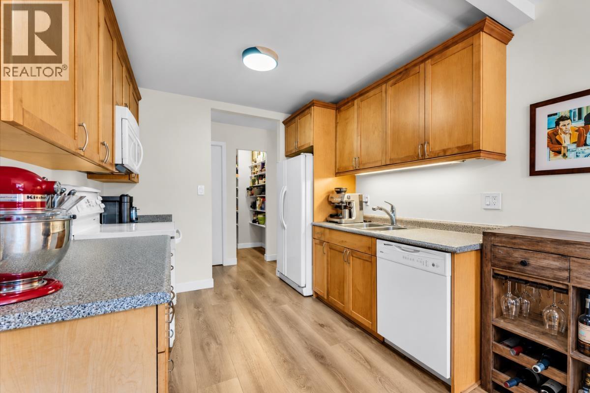 102 1935 W 1st Avenue, Vancouver, British Columbia  V6J 1G7 - Photo 11 - R3165030