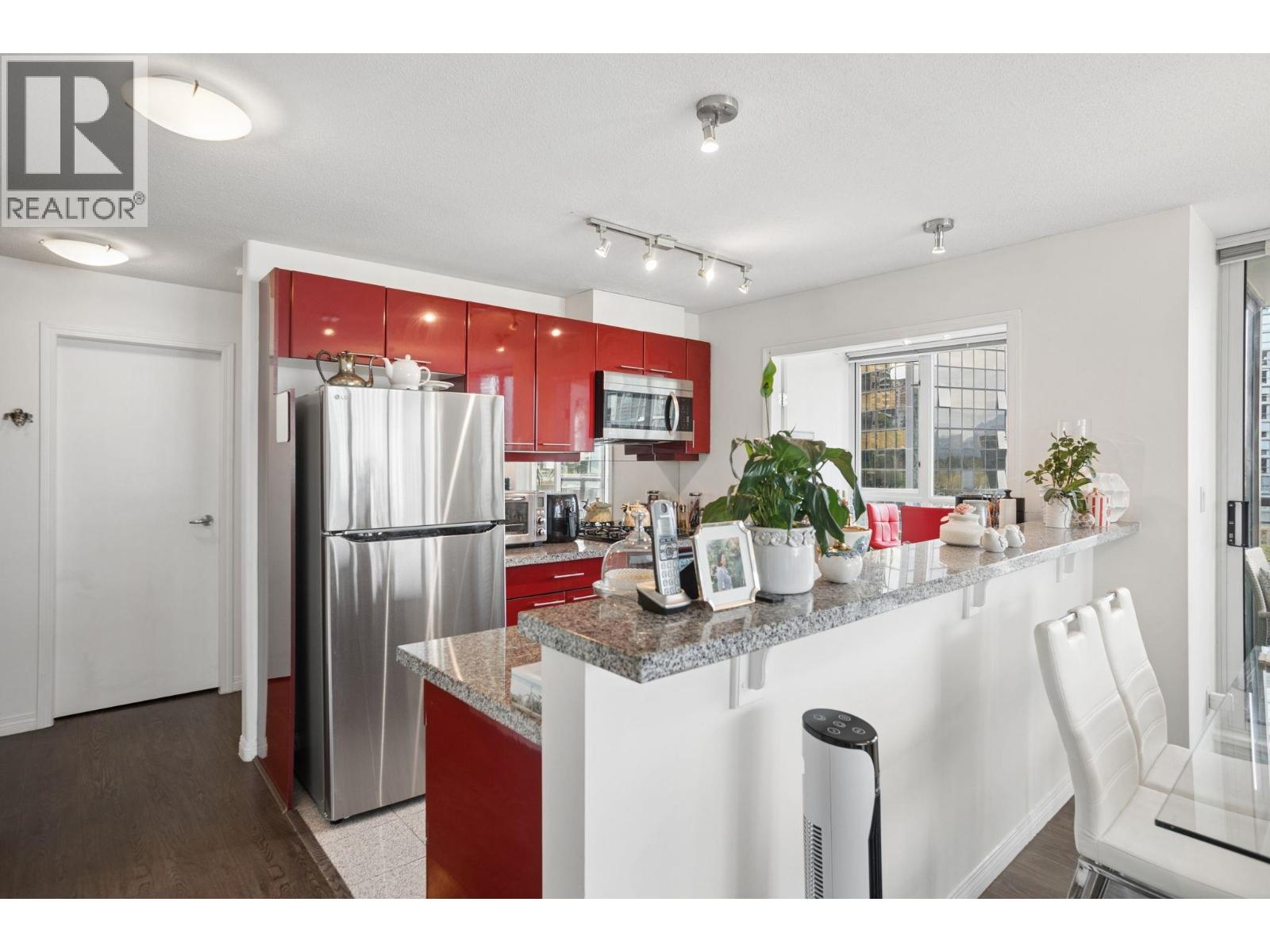 1005 1328 W Pender Street, Vancouver, British Columbia  V6E 4T1 - Photo 2 - R3165035