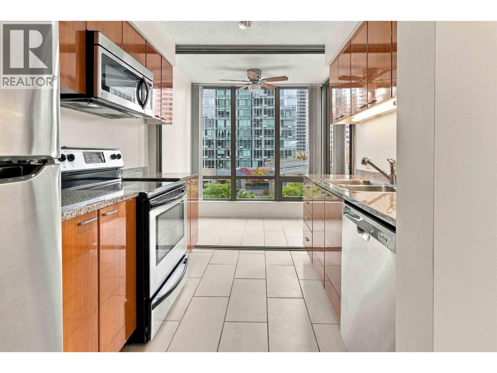 606 1288 W Georgia Street, Vancouver, British Columbia  V6E 4R3 - Photo 25 - R3165042