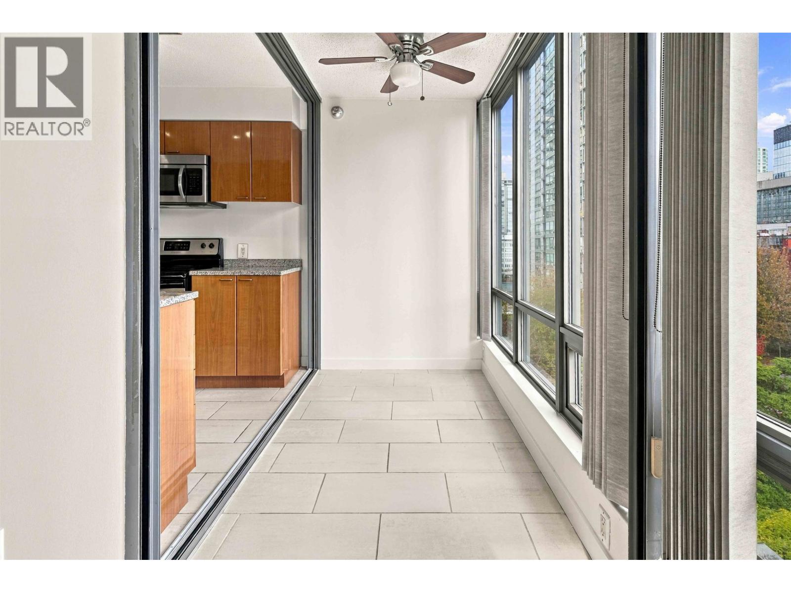 606 1288 W Georgia Street, Vancouver, British Columbia  V6E 4R3 - Photo 29 - R3165042