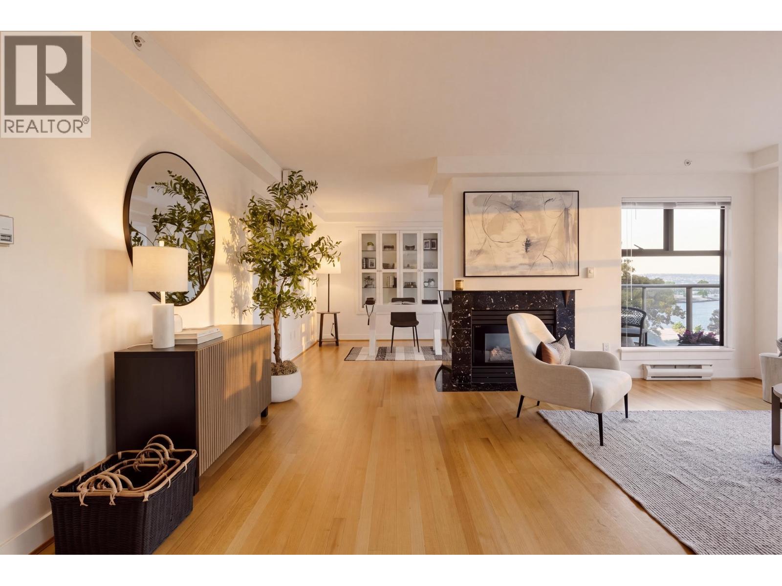 300 1410 Bute Street, Vancouver, British Columbia V6E 2A7 - Photo 4 - R3165048