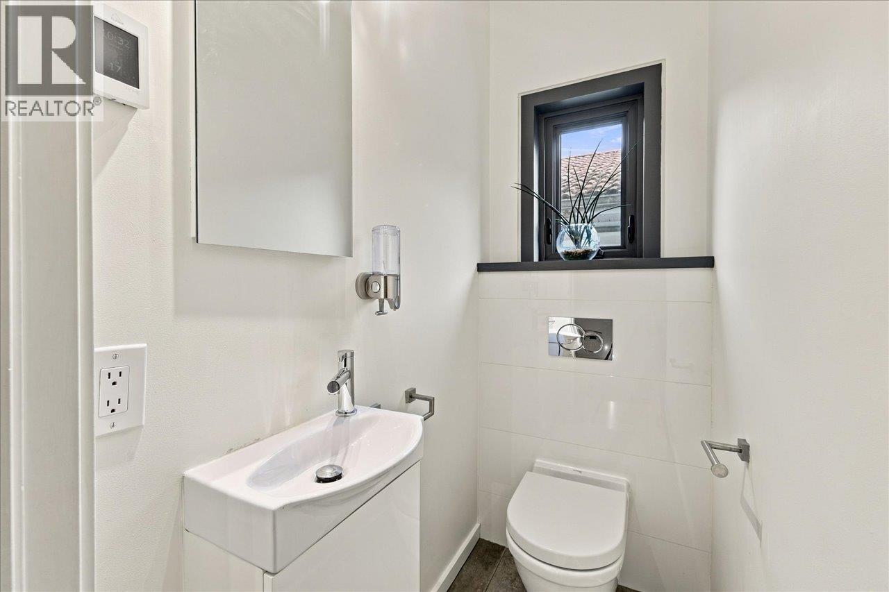 3008 Victoria Drive, Vancouver, British Columbia V5N 4M1 - Photo 20 - R3165064