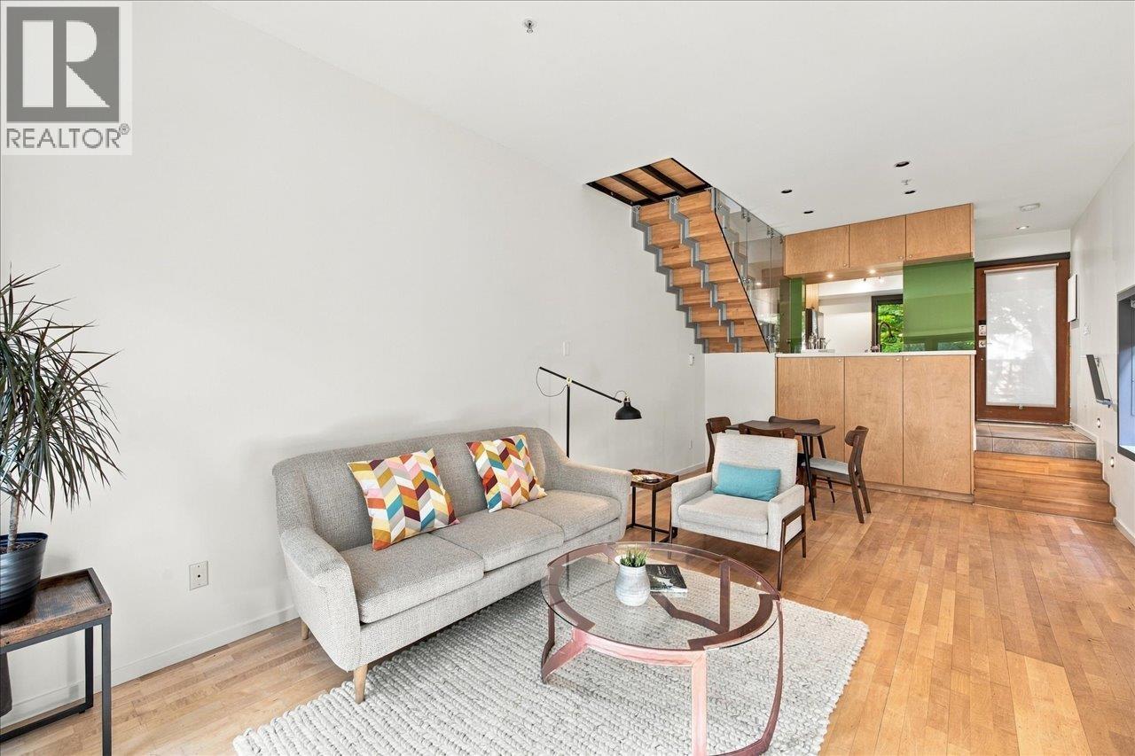 3008 Victoria Drive, Vancouver, British Columbia V5N 4M1 - Photo 5 - R3165064