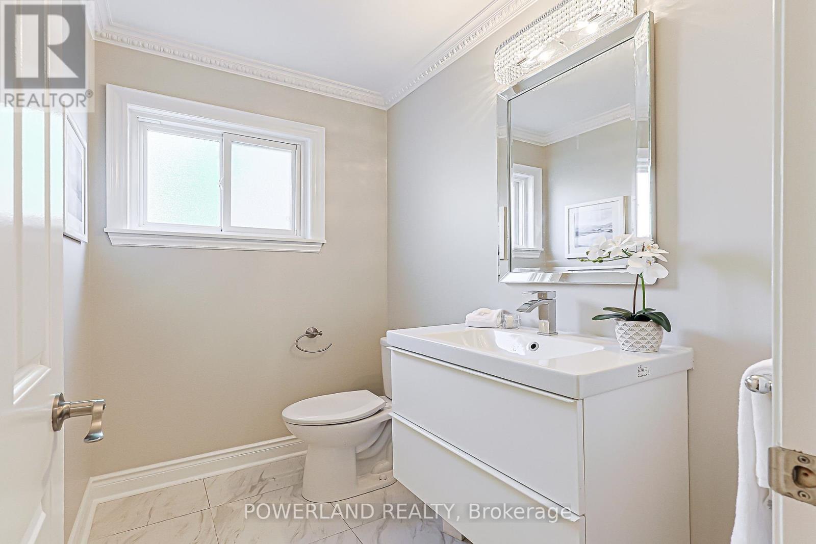 61 Addington Square, Markham, Ontario  L3R 7N2 - Photo 22 - N13782032