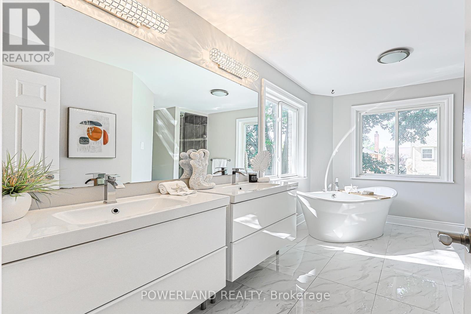 61 Addington Square, Markham, Ontario  L3R 7N2 - Photo 31 - N13782032