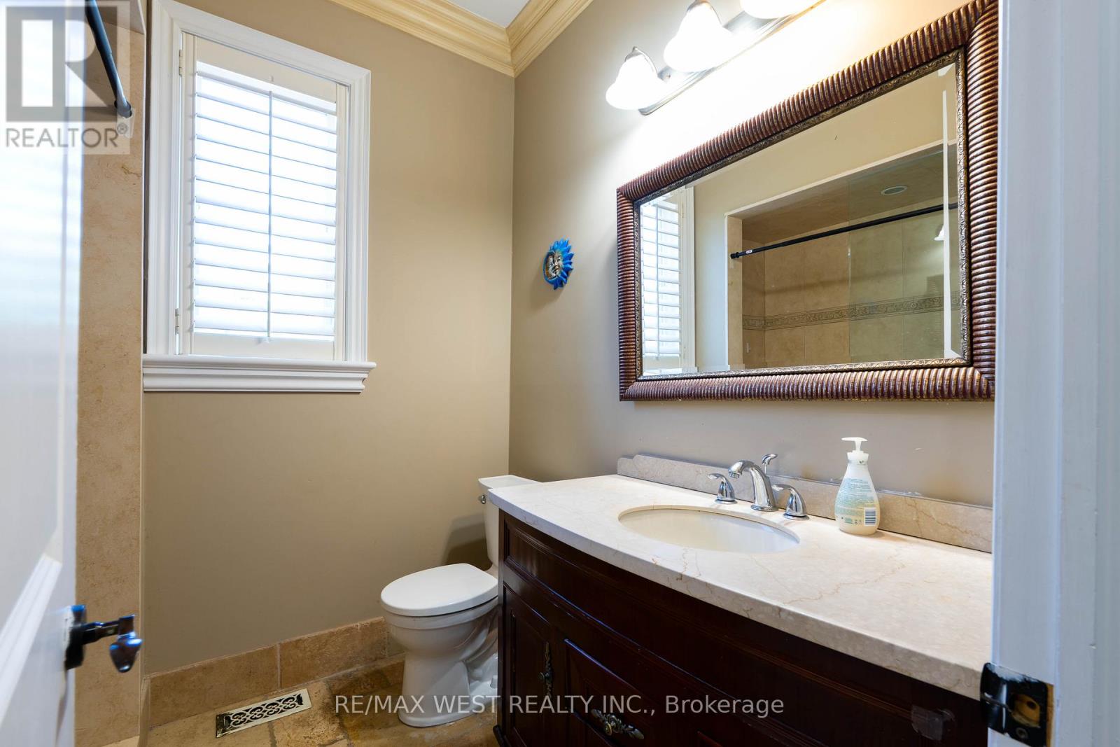 Main Floor - 83 Elm Avenue, Richmond Hill, Ontario  L4C 6K8 - Photo 16 - N13782062