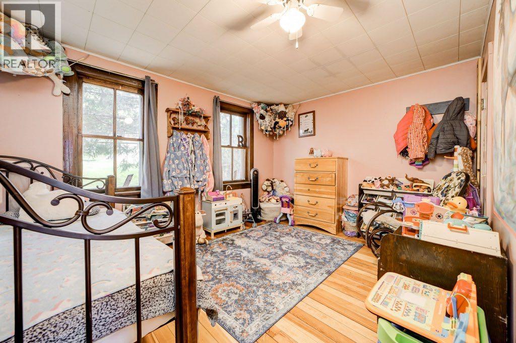 20638 24 Avenue, Bellevue, Alberta  T0K 0C0 - Photo 14 - A2344739