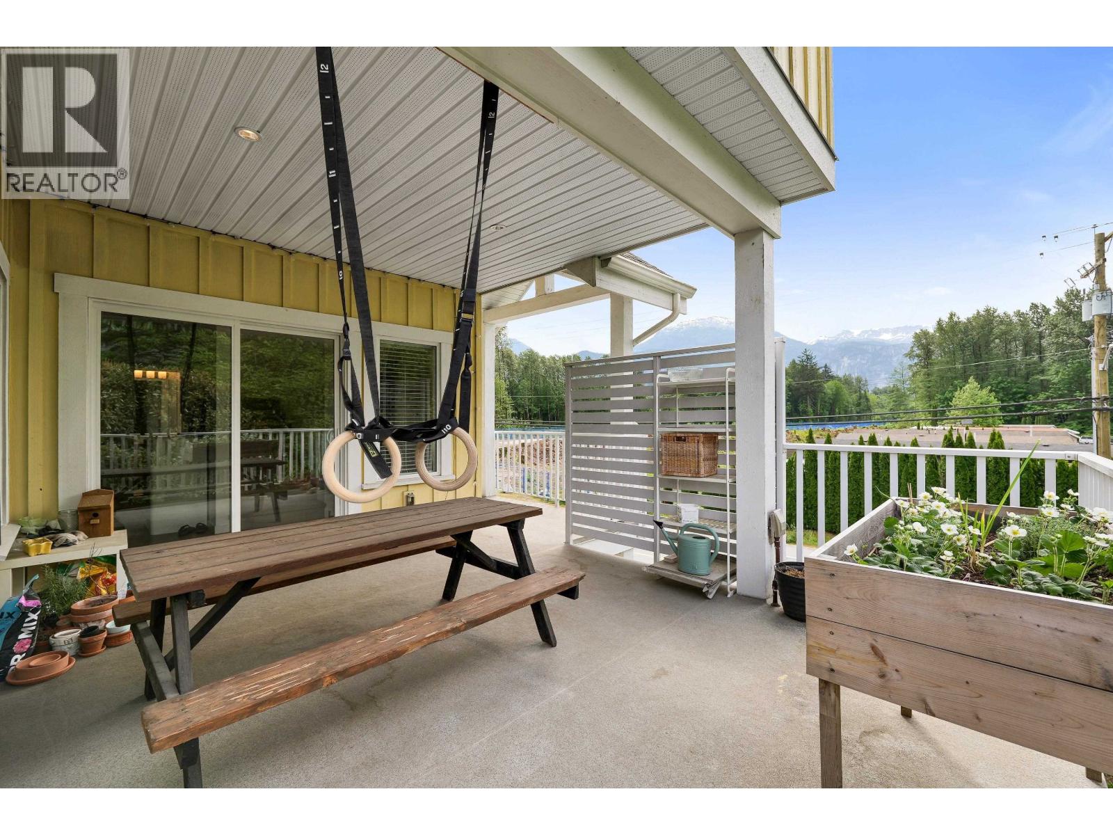 1 39885 Government Road, Squamish, British Columbia  V8B 0Z2 - Photo 11 - R3165029