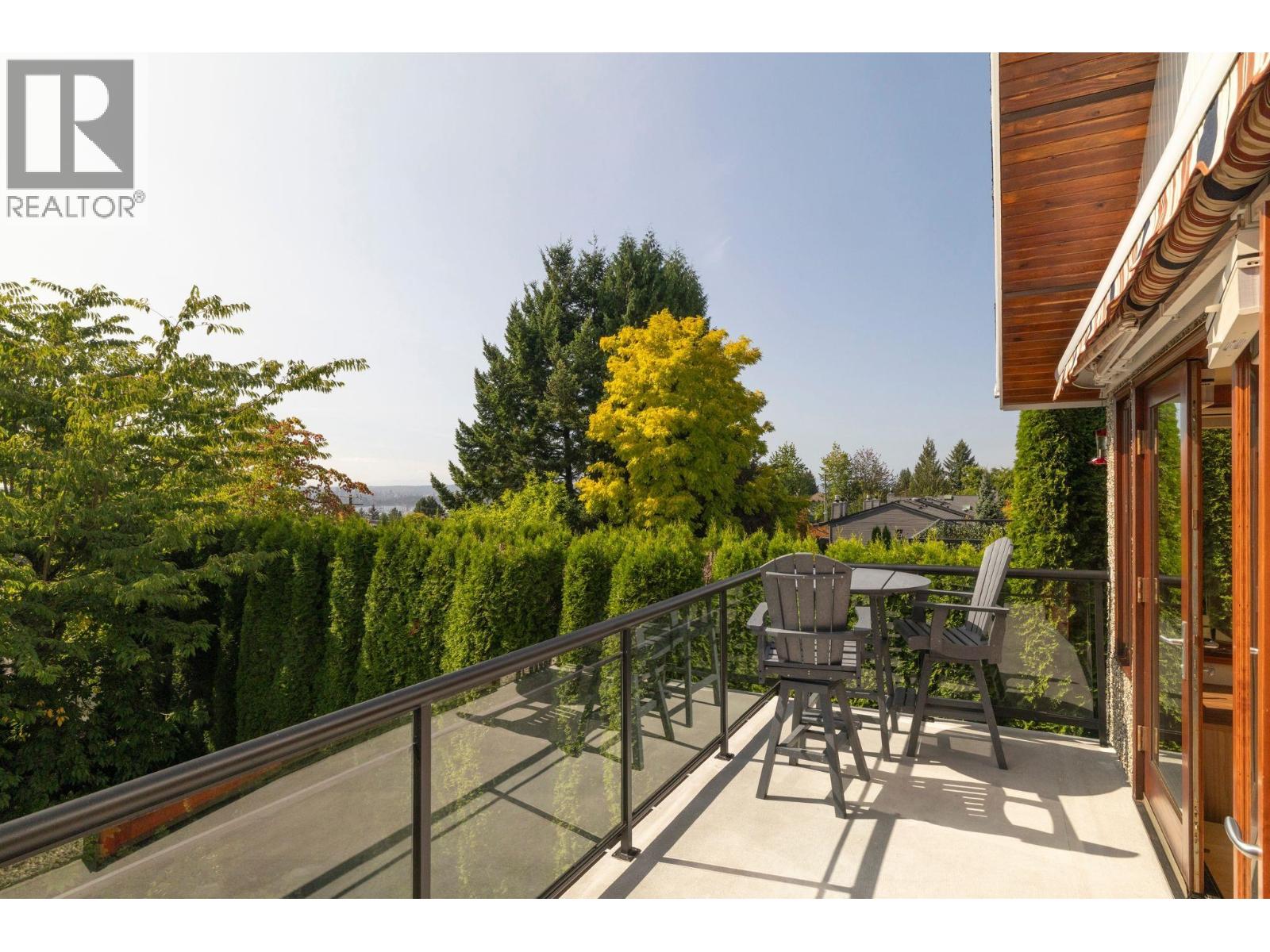 141 E Windsor Road, North Vancouver, British Columbia  V7N 1J9 - Photo 12 - R3165061
