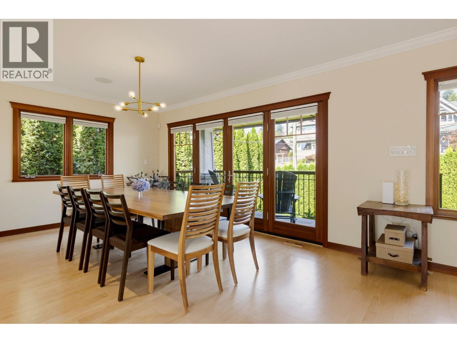 141 E Windsor Road, North Vancouver, British Columbia  V7N 1J9 - Photo 8 - R3165061