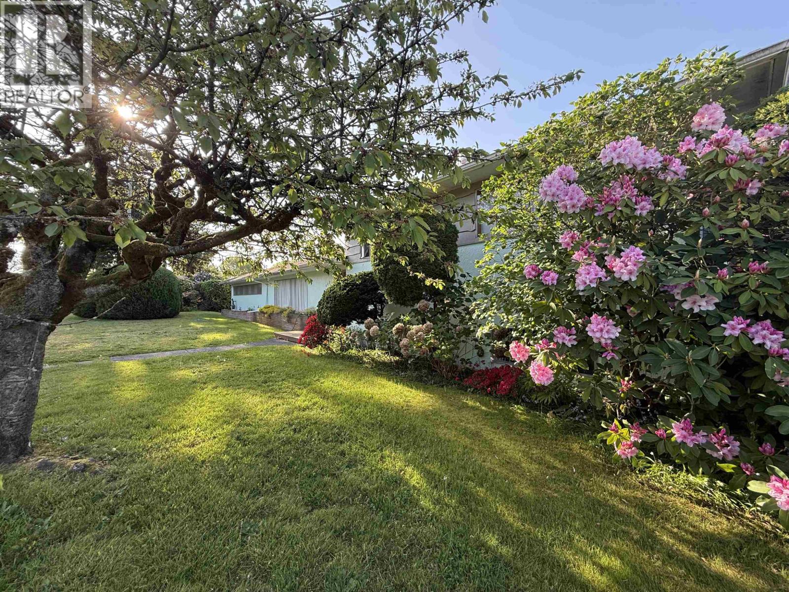 692 W 39th Avenue, Vancouver, British Columbia  V5Z 2M3 - Photo 12 - R3165073