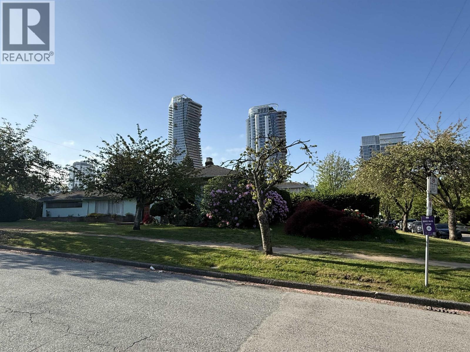 692 W 39th Avenue, Vancouver, British Columbia  V5Z 2M3 - Photo 9 - R3165073