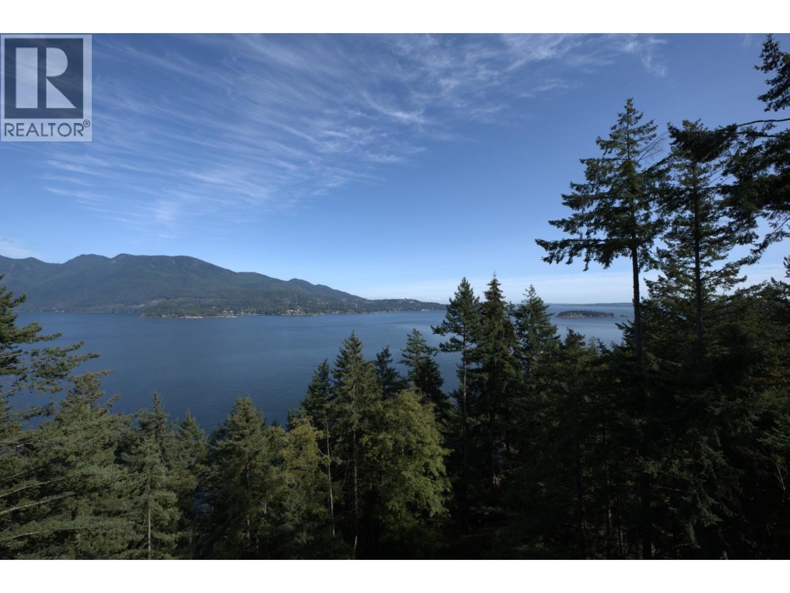 687 Channelview Drive, Bowen Island, British Columbia  V0N 1G1 - Photo 2 - R3165074